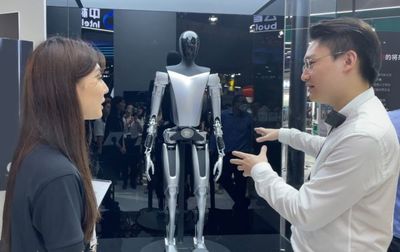 人工智能的機遇與挑戰(zhàn) 應(yīng)用軟件開發(fā)新紀元